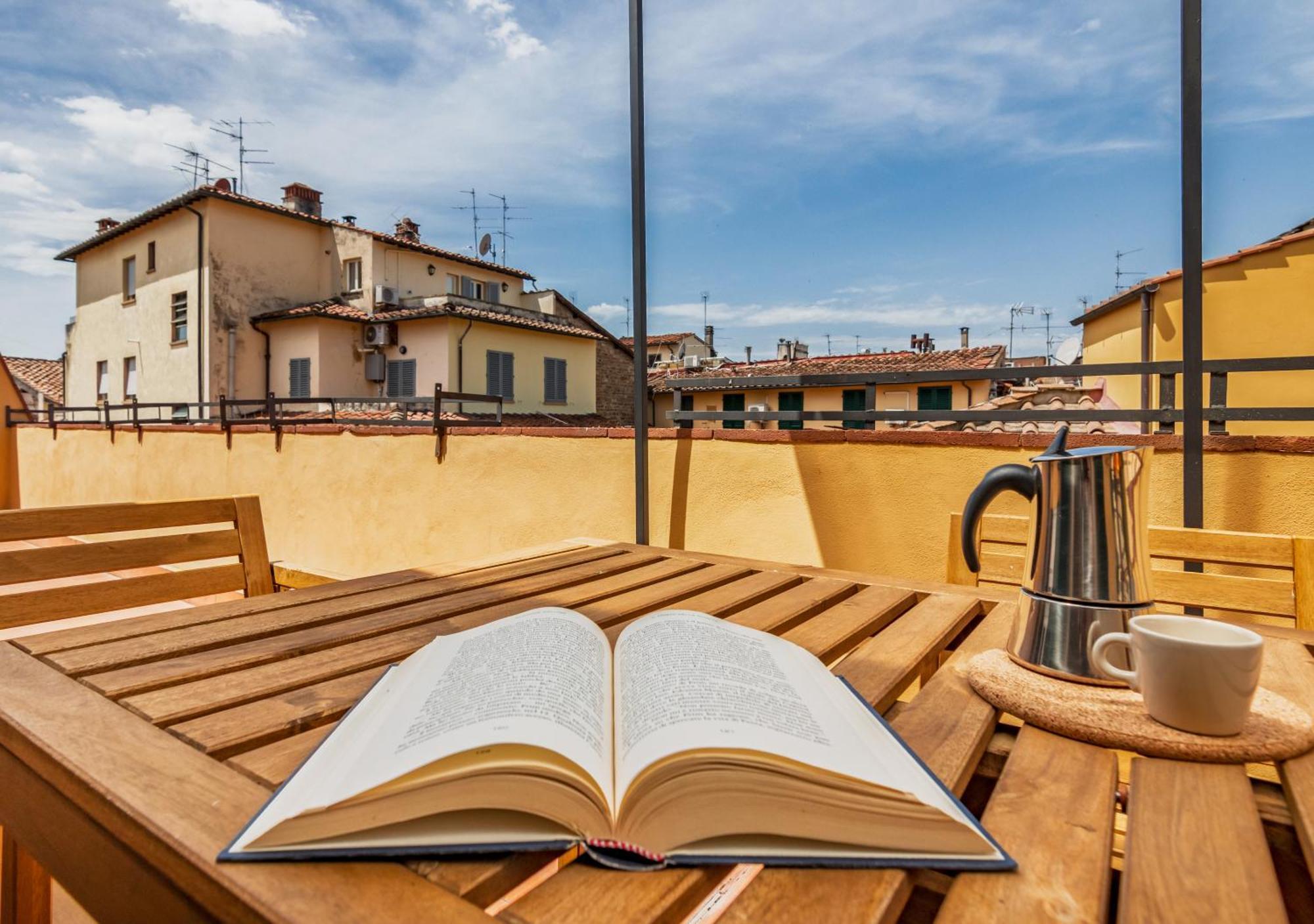 Salterelli - Penthouse With Terrace A Stone's Throw From Piazza Signoria