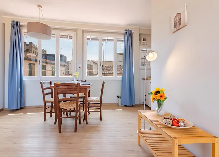 Salterelli - Penthouse With Terrace A Stone\'S Throw From Piazza Signoria