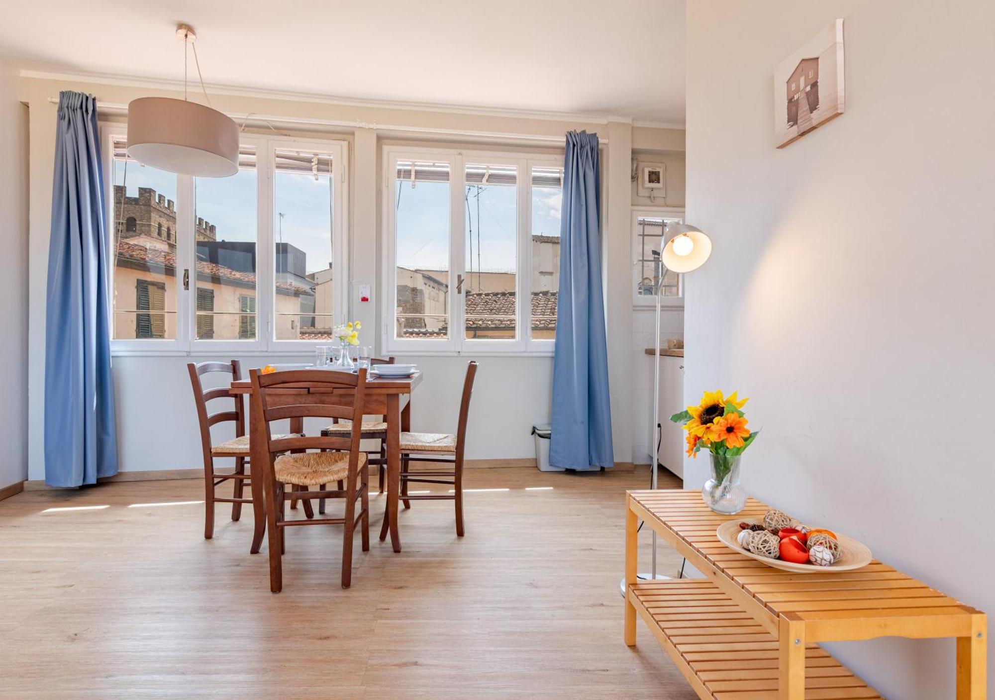 Salterelli - Penthouse With Terrace A Stone's Throw From Piazza Signoria *